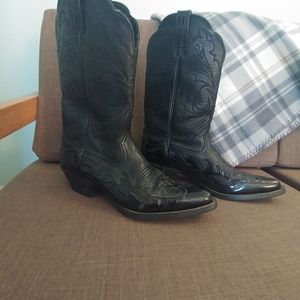 Ariat black on black cowgirl boots Size 7.5